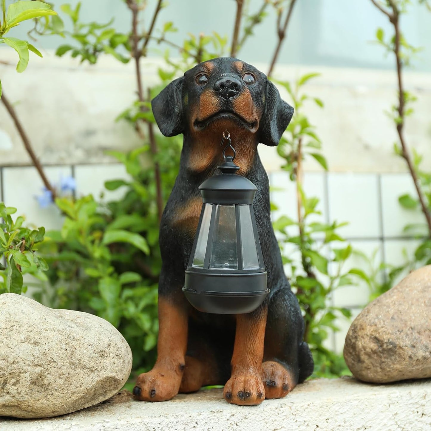 Garden Dog Statues Outdoor Decor, 13" Solar Powered LED Lights Outdoor Statue Garden Decorations Rottweiler Figurine for Patio, Lawn, Yard Art Decoration, Housewarming Garden Gift
