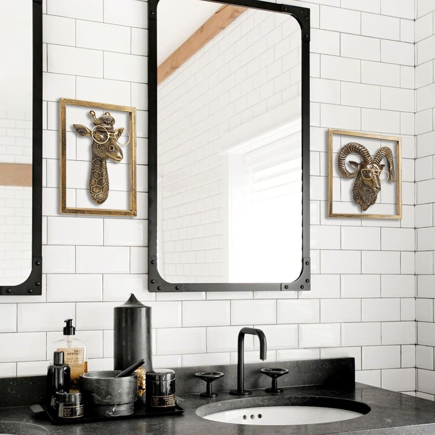 JJALIGHTS Animal Heads Wall Decor Resin Animals Sculptures Head Wall Hanging Decoration Imitation Copper vintage Wall Sculpture for Living Room Bedroom Office(Giraffe,Includes Metal Frame)