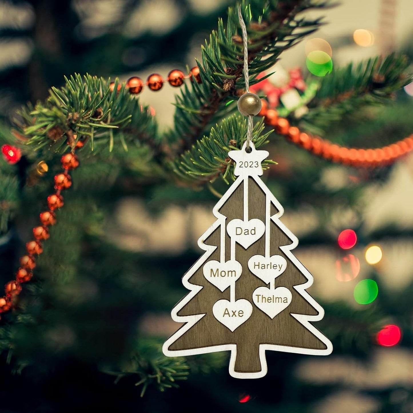 2025 Personalized Christmas Ornaments Family of 2/3/4/5/6/7/8,Custom Christmas Tree Ornaments Deorations with Names,Customized Xmas Ornament Tree Deorations,Personalized Wooden Ornament Gifts