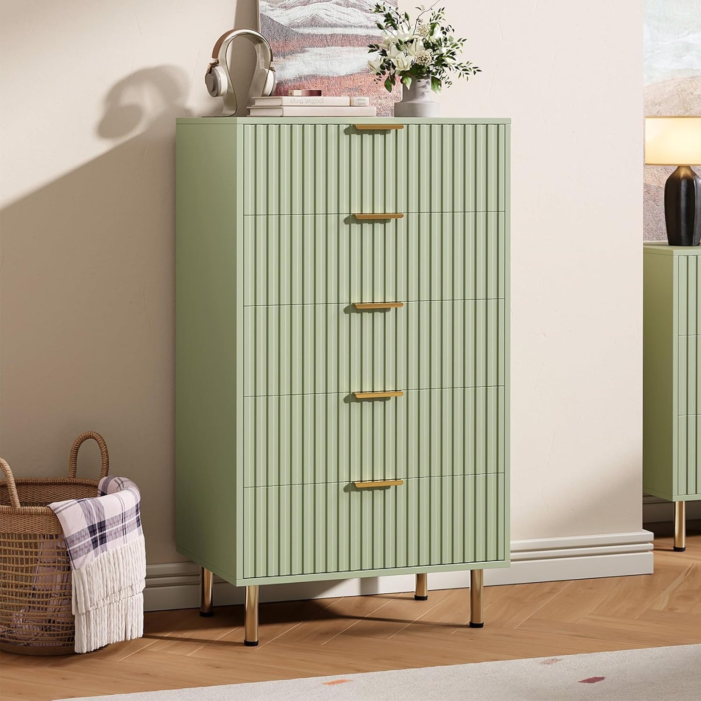 5 Drawer Dresser for Bedroom, 47.2" Tall Modern Chest of Drawers with Deep Drawers and Wide Top, Fluted Wooden Dresser Organizer for Living Room, Hallway, Kids Room, Green