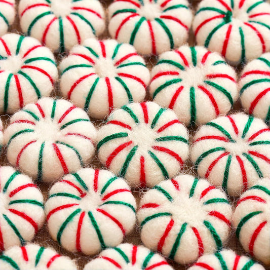 36 Pcs Felt Peppermint Decoration Christmas Wool Peppermints Christmas Arts Crafts Supplies, DIY Garland for Tree Home Vase Filler Decoration(Green)