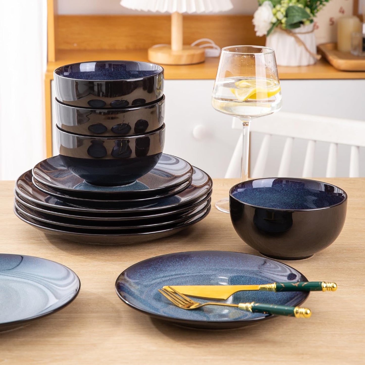 LERATIO Ceramic Dinnerware Sets for 12, 36 Pieces Plates and Bowls Sets, Reactive Glaze Dishes -Scratch Resistant, Dishwasher&Microwave Safe&Oven Safe