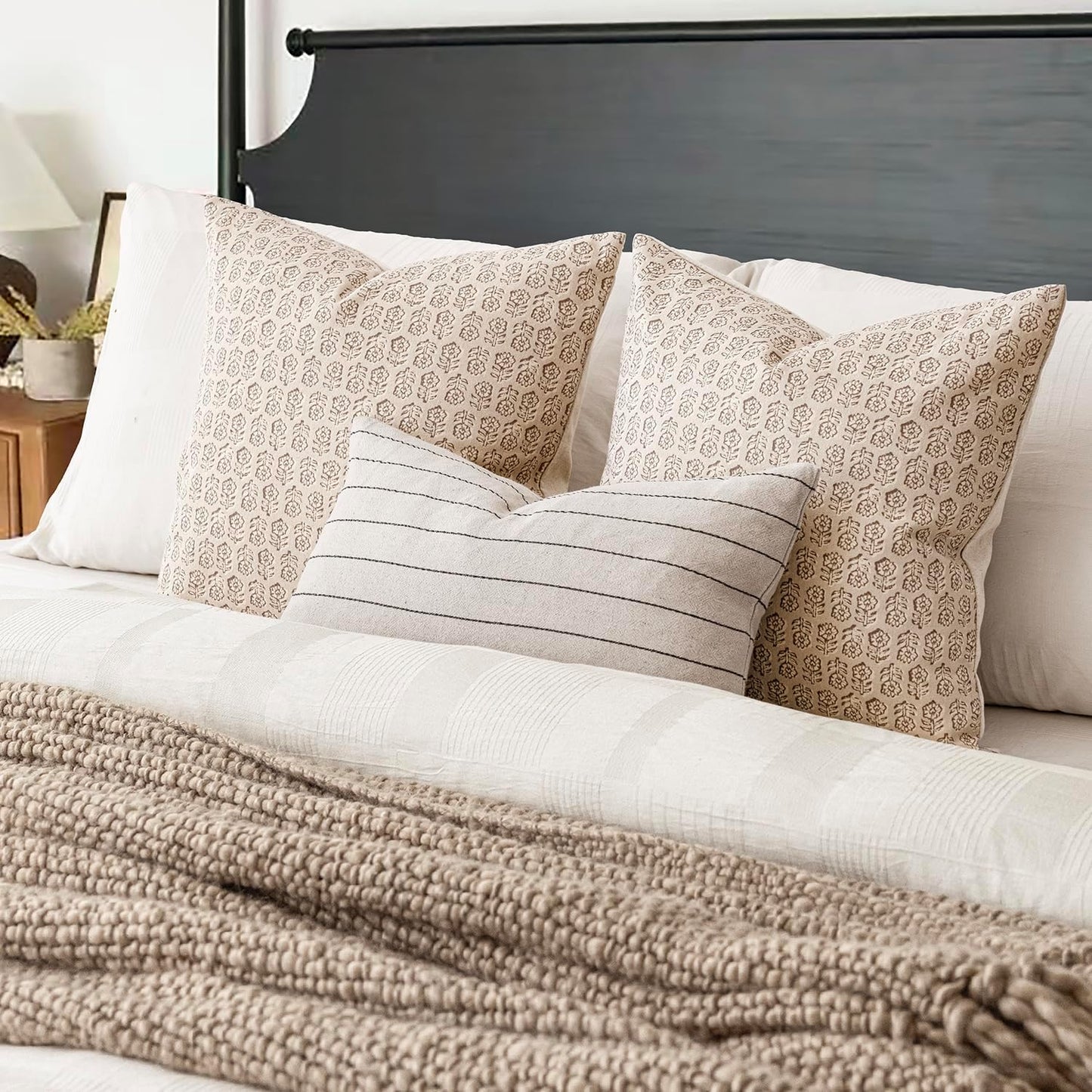 Foindtower Set of 2 Decorative Vintage Floral Print Throw Pillow Covers Neutral Modern Farmhouse Cushion Covers Boho Home Decor for Sofa Couch Chair Bedroom Living Room Outdoor,20×20 Inch,Ivory Beige