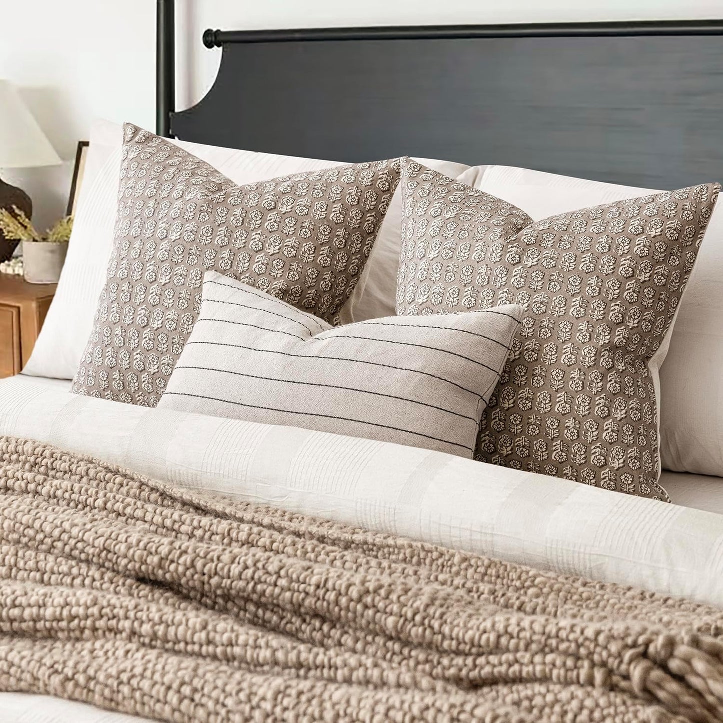 Foindtower Set of 2 Decorative Vintage Floral Print Throw Pillow Covers Neutral Modern Farmhouse Cushion Covers Boho Home Decor for Sofa Chair Couch Bedroom Living Room Outdoor,18×18 Inch,Tan Taupe