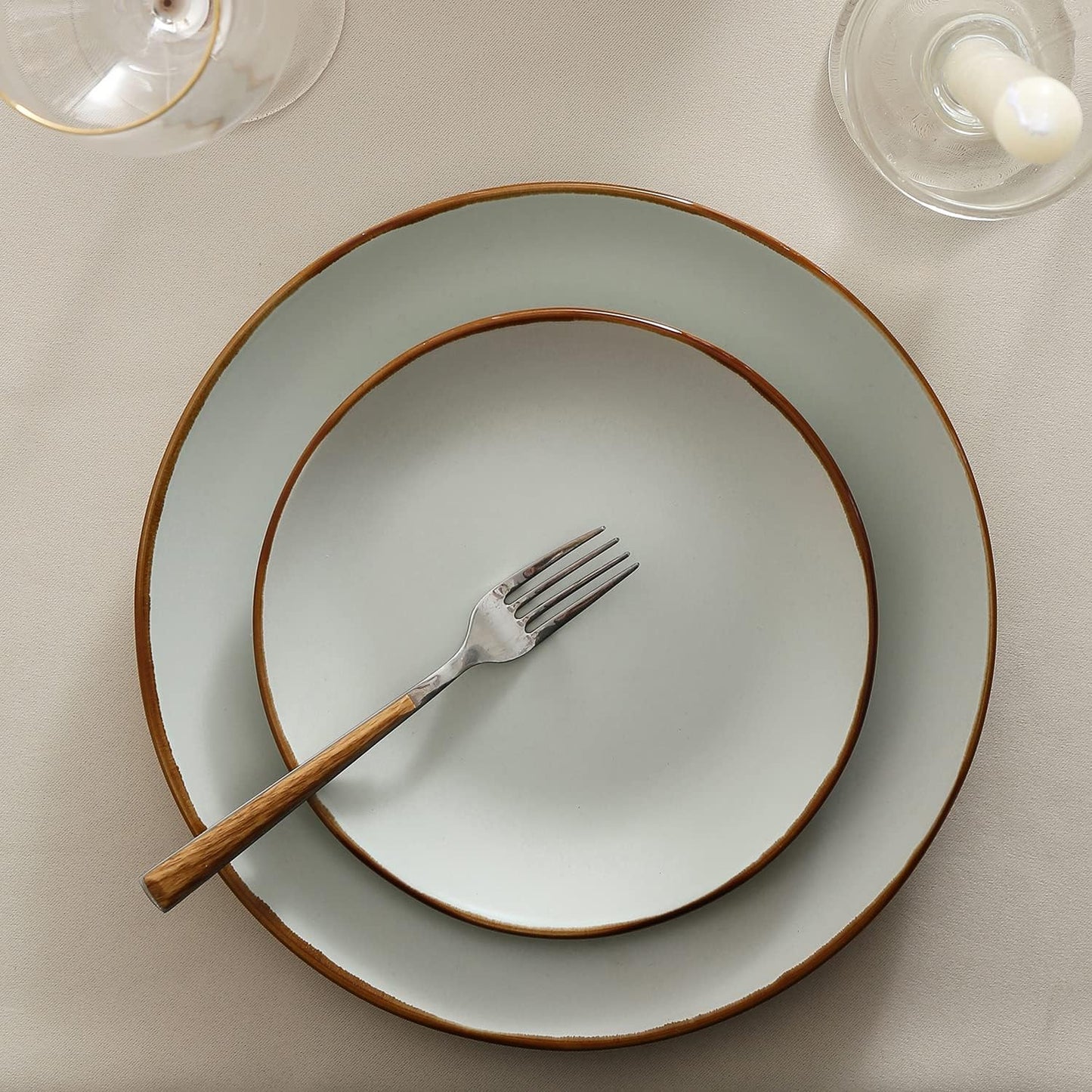 Stone Lain, Stoneware, Service for 4, Light Green, Plates and Bowls Sets, Dinnerware Set with 4 Dinner - & 4 Salad Plates, 4 Pasta - & 4 Round Bowls, Dishwasher & Microwave Safe, 16-Piece