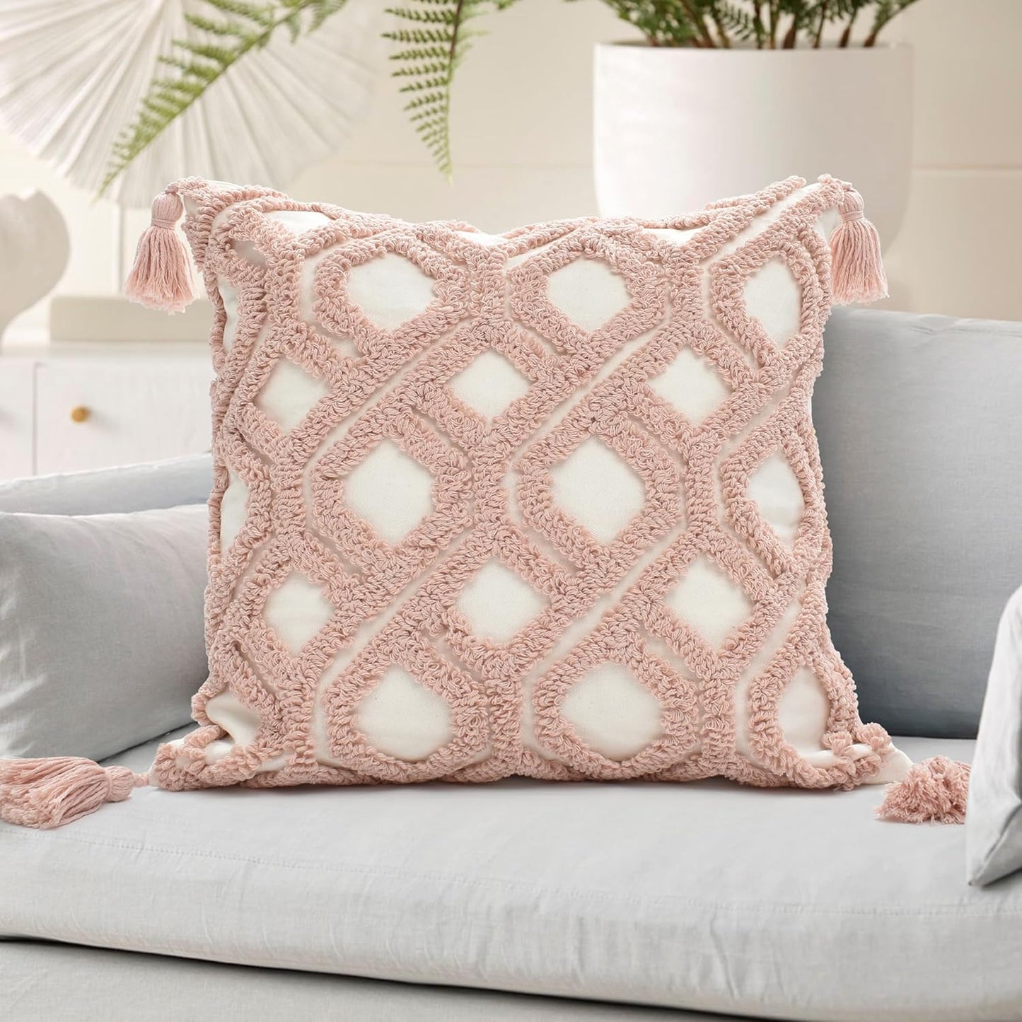 Boho Pillow Covers 18X18 Inch Boho Tufted Throw Pillow Covers Decorative Tassels Cushion Cover Farmhouse Pillow Case for Couch Sofa Bed Living Room Bedroom, Blush