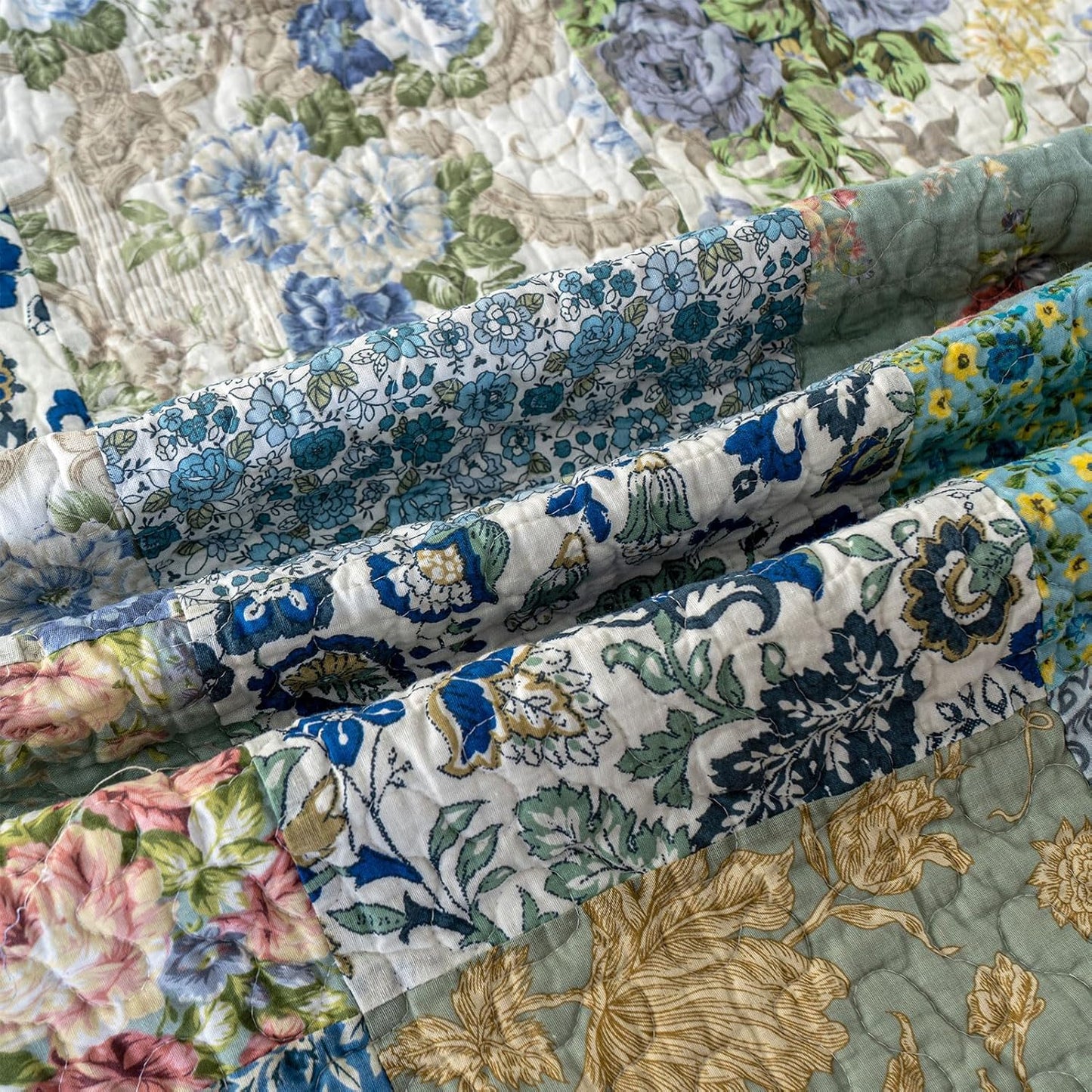 YAYIDAY Quilts Queen Size Patchwork Bedspread Set - 100% Cotton Reversible Breathable Floral Quilted Quilt with Pillow Shams Fit All Season