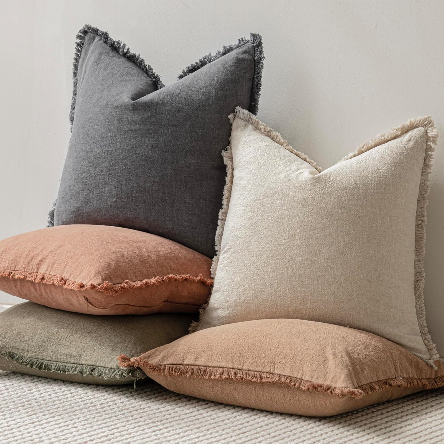 Foindtower Set of 2 Decorative Linen Fringe Throw Pillow Covers Cozy Boho Farmhouse Cushion Cover with Tassels Soft Accent Pillowcase for Couch Sofa Bed Living Room Home Decor, 26×26 Inch, Gray